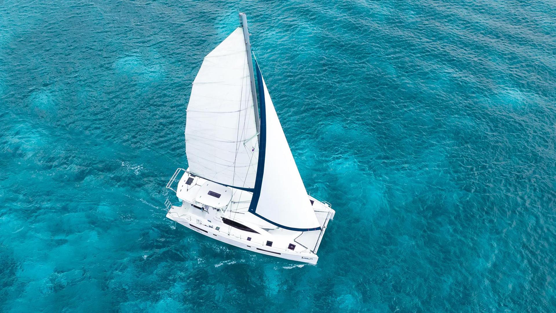 Private Yachts & Catamarans