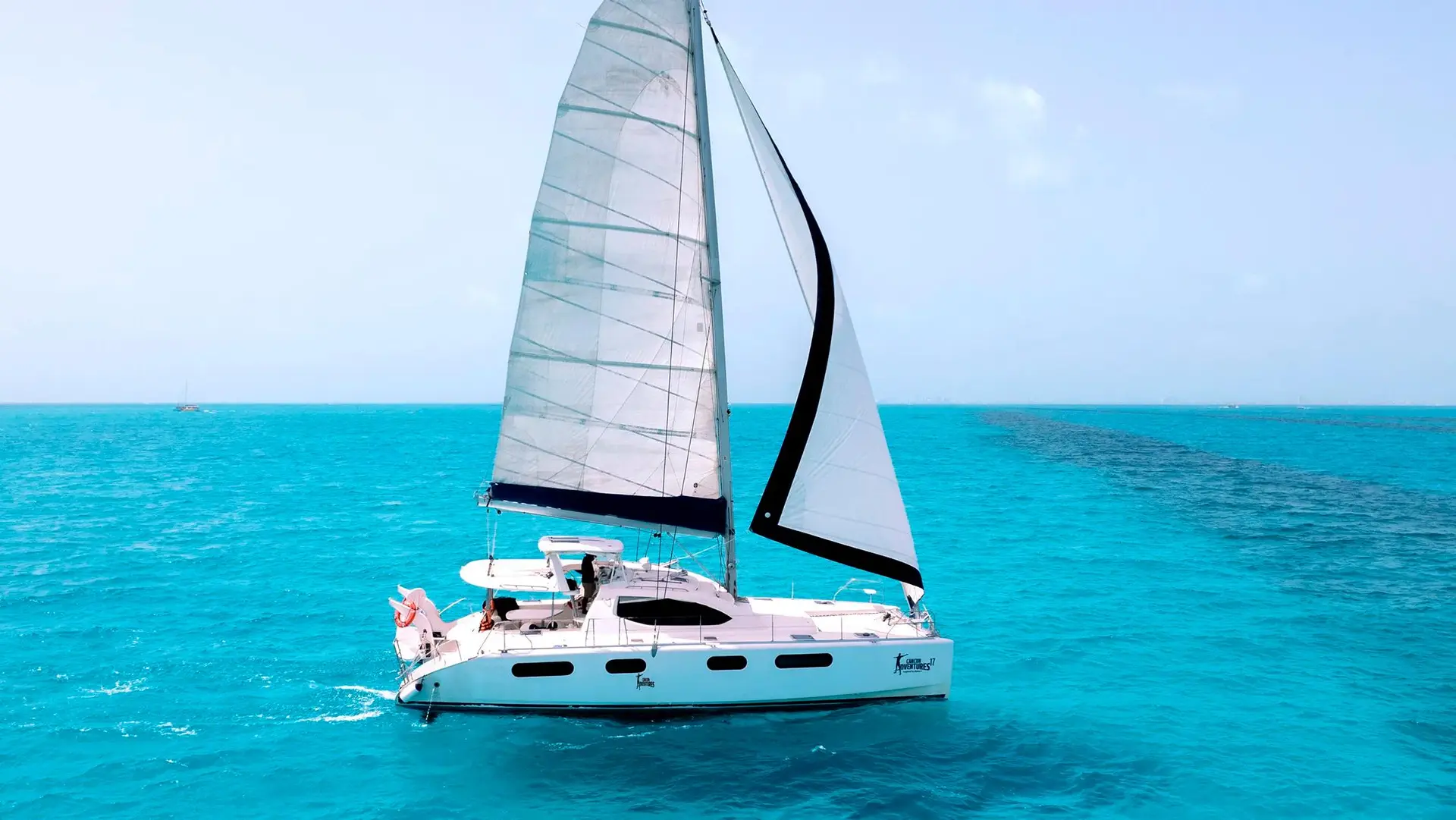 Isla Mujeres Luxury Sailing